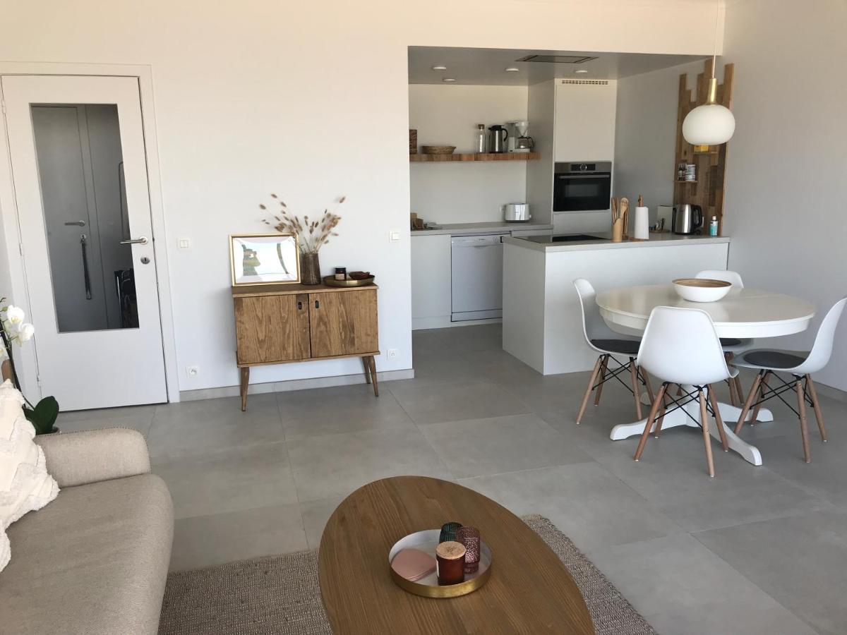 Panoramic Seaview Apartment With Free Private Garage Остенде Екстер'єр фото